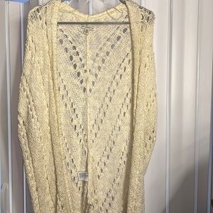 [AEO] Oversized Sleeveless Crochet Cardigan